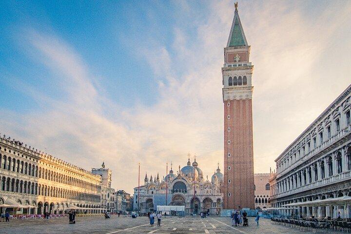 Venice Priority Access Tour: Doge’s Palace & St. Mark’s Basilica