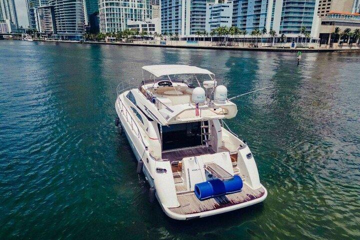62ft + FREE HOUR Miami Yacht Rental 3-6 Hours up to 13 People