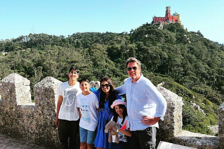 Private Half-Day Tour to Sintra (Pena Palace & Moorish Castle)