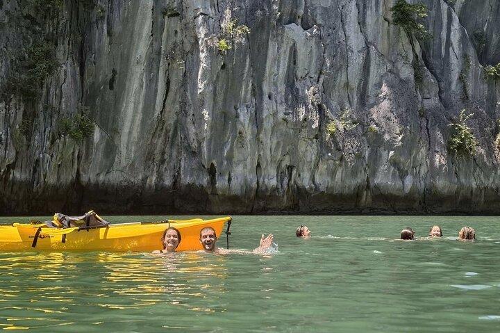 Hanoi: Discover Lan Ha Bay on Brand-New Luxury Day Cruise