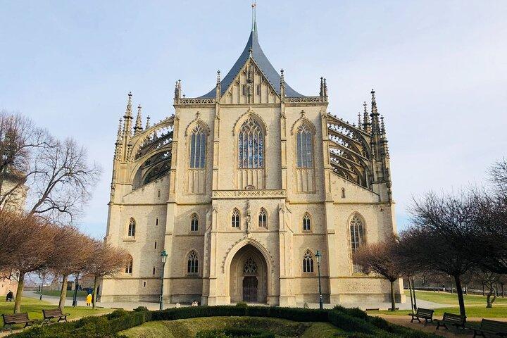 Cathedral and Bone church Tour from Prague to Kutna Hora