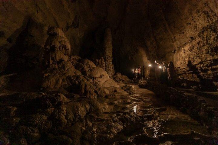 Natural Bridge Caverns Lantern Tour