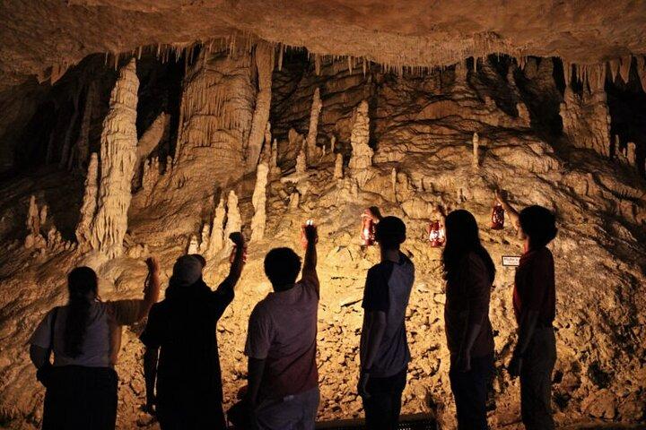 Natural Bridge Caverns Lantern Tour