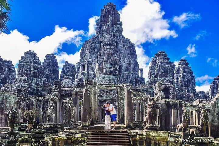 Siem Reap Tour: Angkor Wat Sunrise, Bayon, Ta Prohm, Banteay Srei