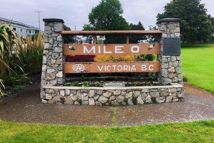 Victoria and Butchart Gardens 1-Day In-Depth Tour from Vancouver