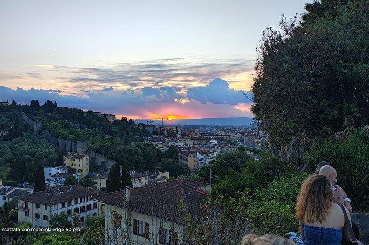 Golf Cart Tour of Florence's Scenic Hills and Michelangelo