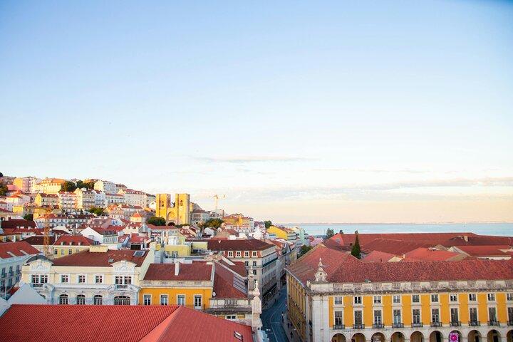 Lisbon Highlights and Hidden Gems Walking Tour
