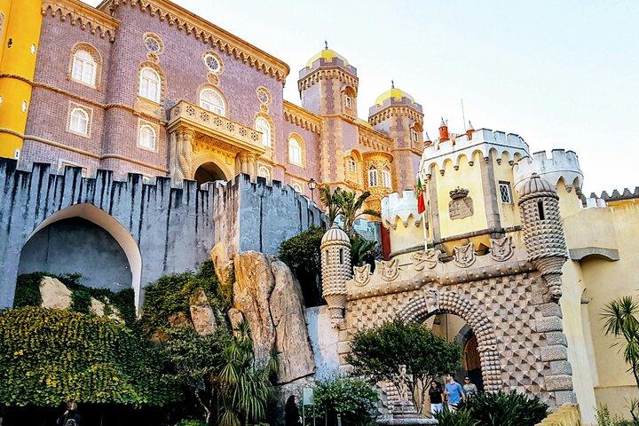 Full Day Small Group Sintra Cascais Tour