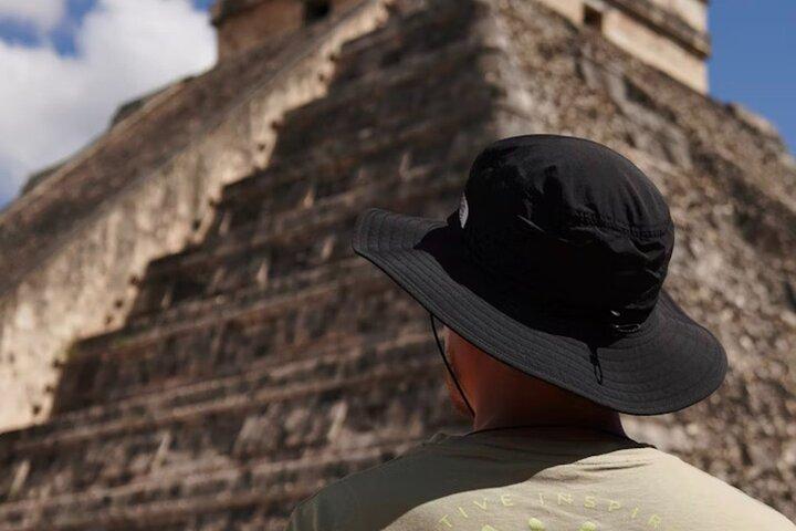 Merida : Chichen Itza, Izamal and Cenote with lunch and pick up