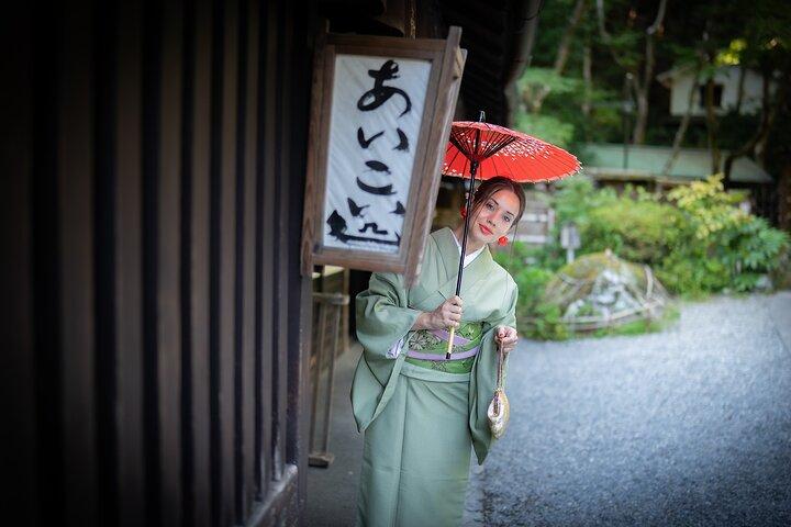 Kyoto Arashiyama Bamboo Forest Private Photoshoot