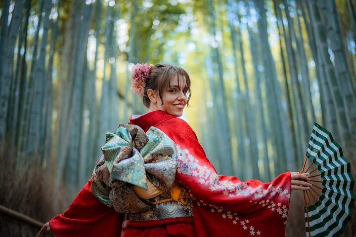 Kyoto Arashiyama Bamboo Forest Private Photoshoot