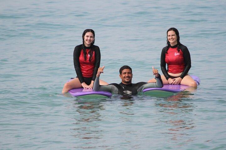 Rio de Janeiro Surf classes on the arpoador beach