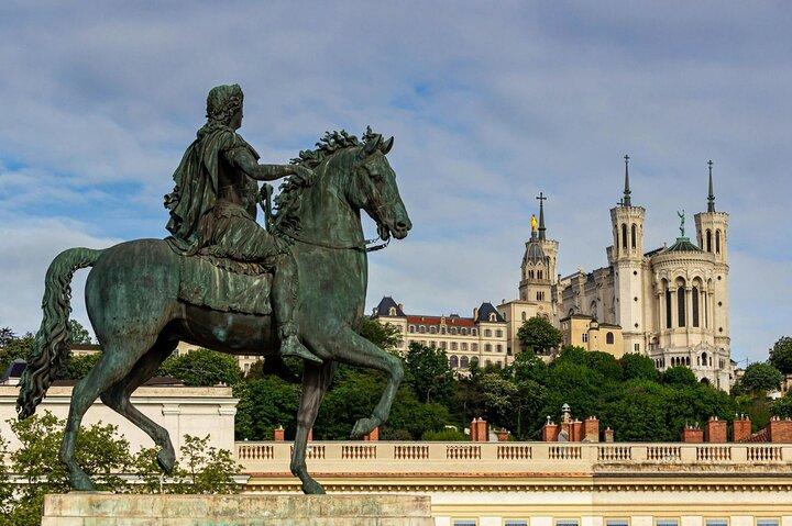 Lyon Private Walking Tour with a Local