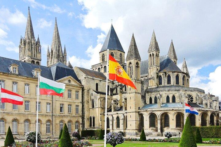 Caen Private Walking Tour with a Local
