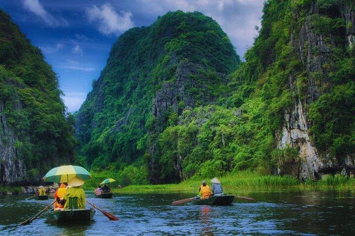 Quang Phu Cau Incense Village & Ninh Binh Private Day Tours