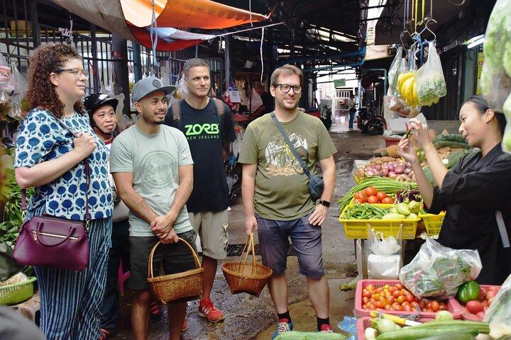 Hands-on Thai Cooking Class & Market Tour in Sukhumvit