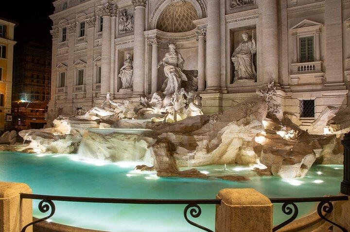 Rome by Night: City Tour & Wine Experience