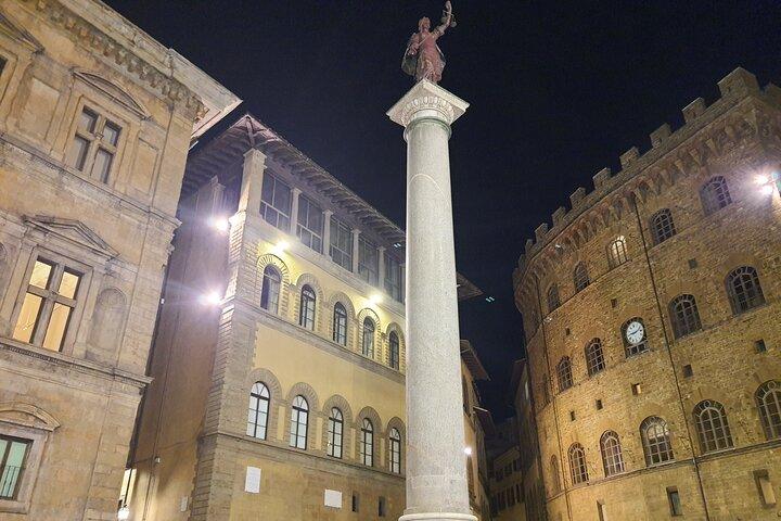 Illuminated Florence Tour for Kids and Families with Gelato and Pizza