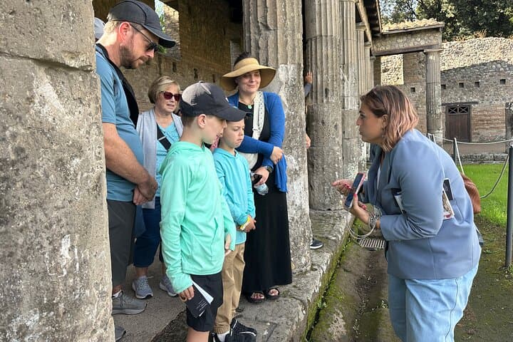 Skip-the-Line Pompeii Tour for Kids with an Archaeologist