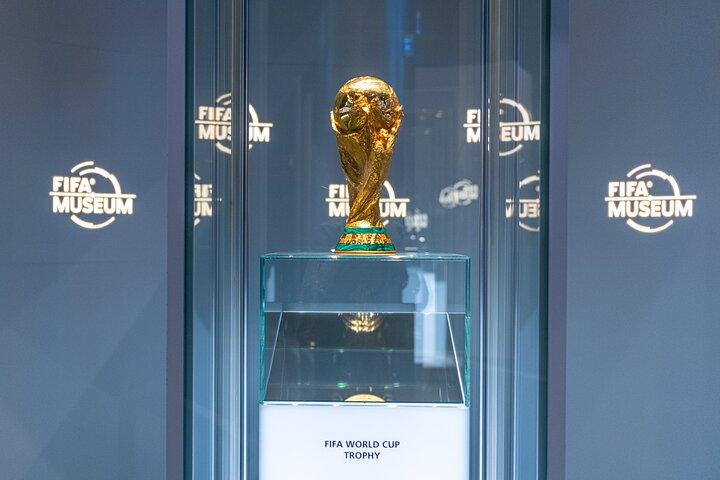 Zurich Highlights with Lake Cruise & Optional FIFA Museum Ticket