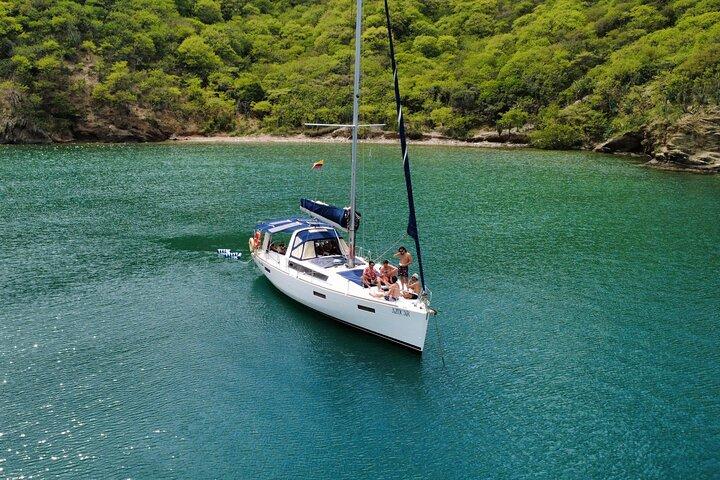 One amazing day in a private recent sailing boat in the Tayrona Park. The best sail trip from Santa Marta!