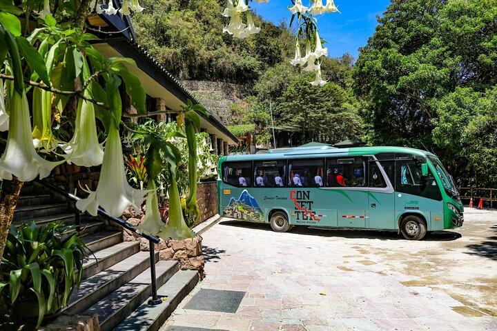 Machu Picchu Shuttle Bus Round Trip from Aguas Calientes