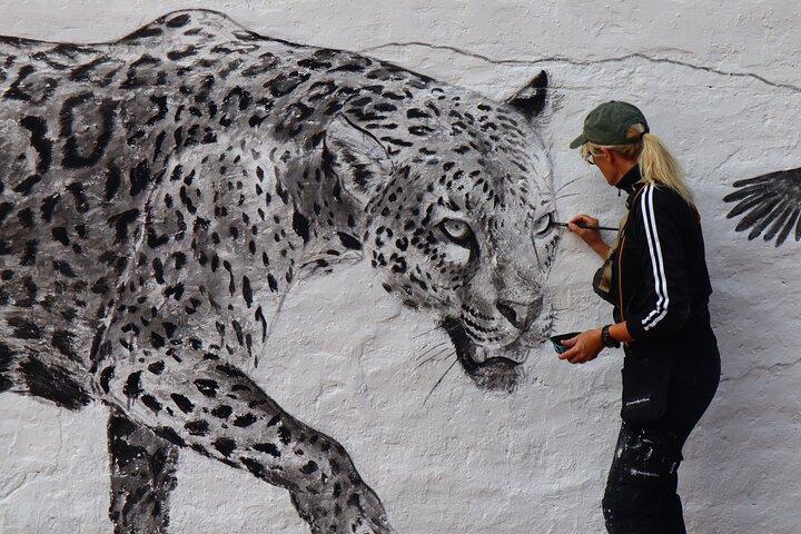 BA Street Art Walking Tour - Small Shared Group