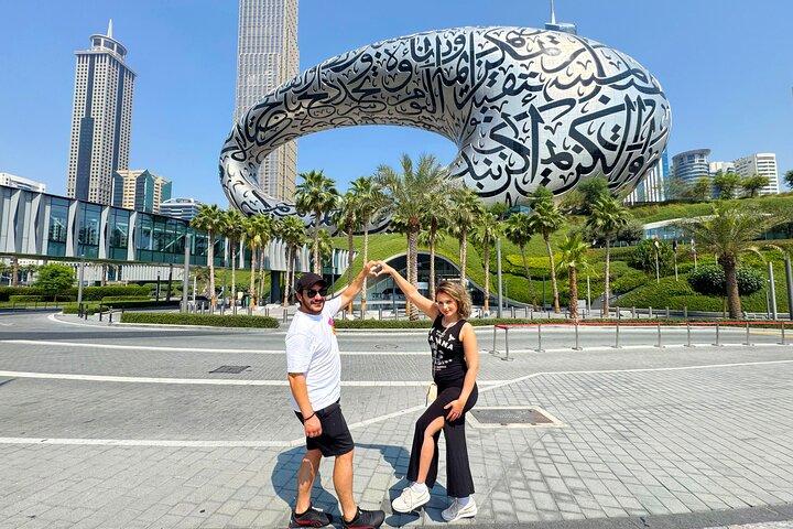 Futuristic Dubai Tour: Downtown, Frame & Museum of the Future