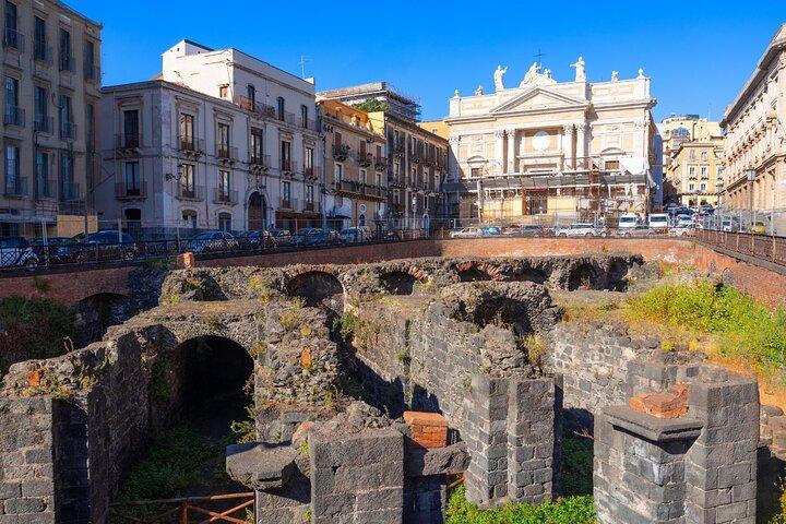 Catania Private Walking Tour with a Local
