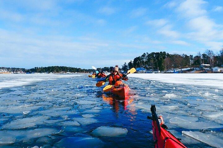 Stockholm: Winter Kayaking, Swedish Fika and hot Sauna Experience