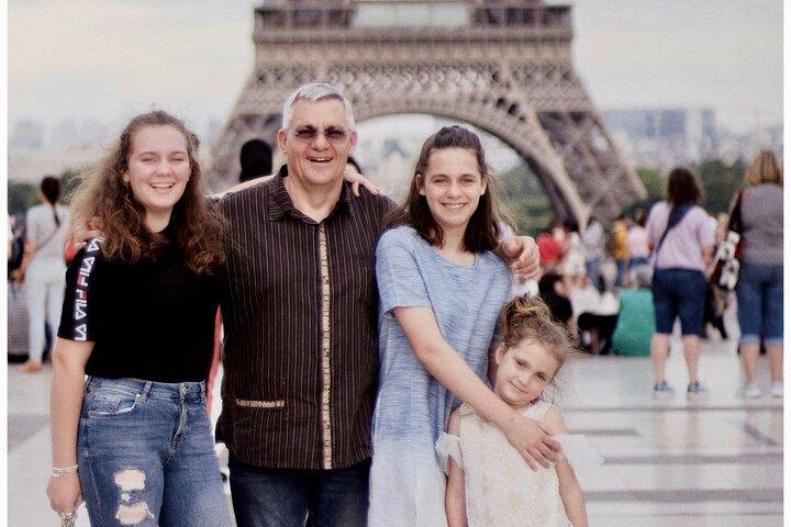 Eiffel Tower Tour with Summit Access & French Pastries (Climbing)