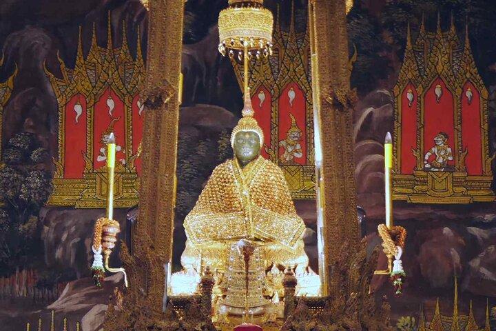 Bangkok Two Temple Tour: Wat Pho, Emerald Buddha & Grand Palace