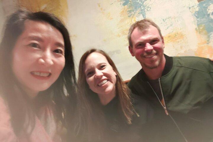 Osaka Hidden Gems Walking Tour – Local Japanese Experinced Guide