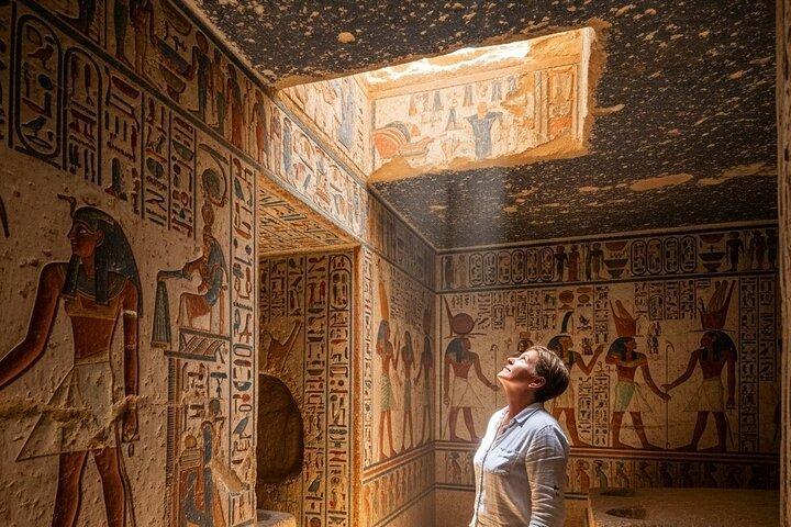 Premium Full Day Pyramids Tour Saqqara, Dahshur and Memphis