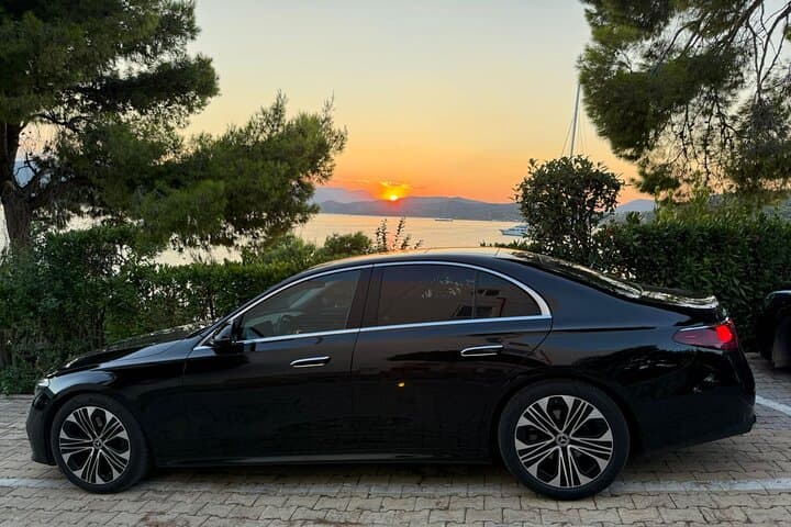 Day Trip to Meteora from Athens with A Private Driver