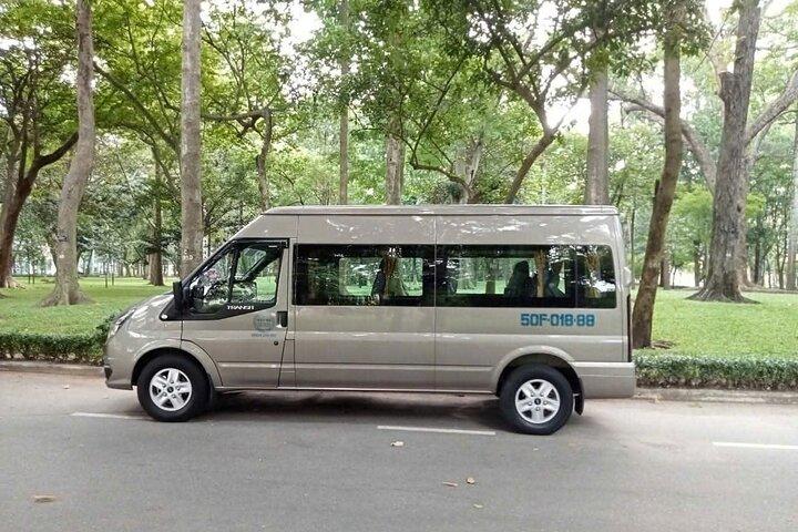 Private Airport Transfer by Limousine and Bus