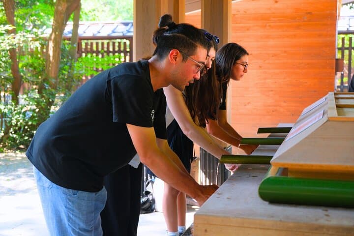 Tokyo Meiji Shrine & Harajuku History Walking Tour