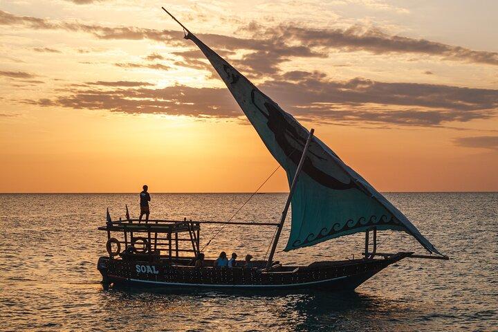 Zanzibar Sunset Dhow Cruise with Open Bar – Nungwi and Kendwa