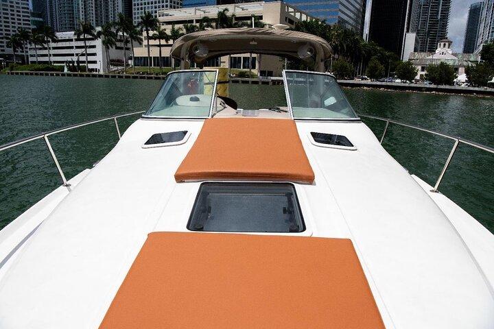 Private Boat Charter Coral Sea