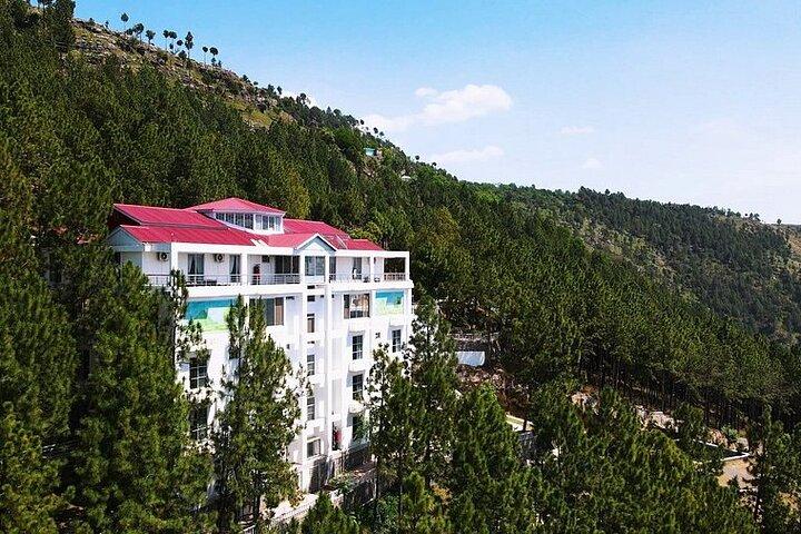 Snow Adventure in Shogran Thandiani Murree and Galyat from Lahore