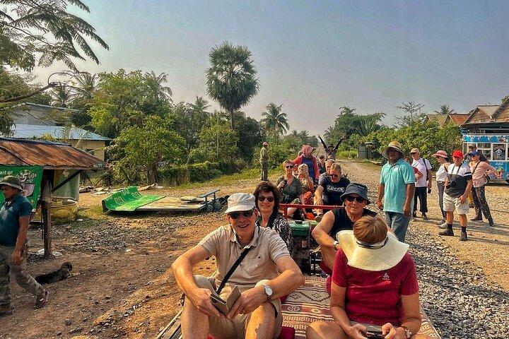 Private Battambang Day Tour from Siem Reap with Bamboo Train