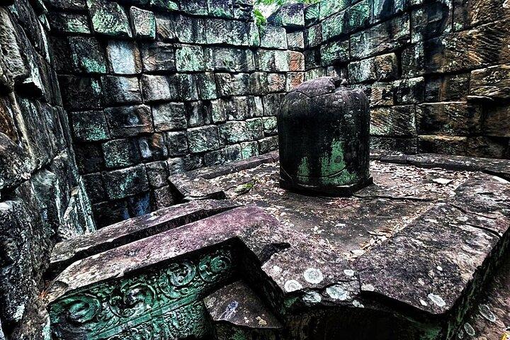 Koh Ker and Beng Melea Jungle Adventure Tour