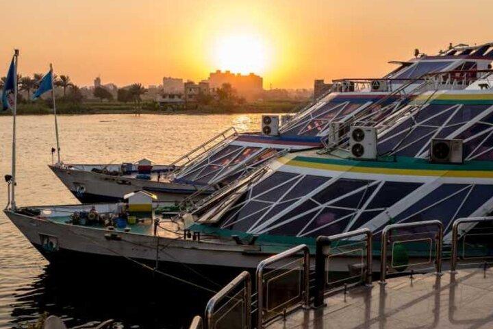 Cairo Nile dinner cruise and belly dance show