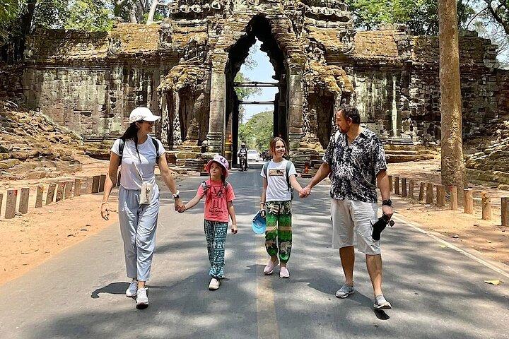Private Angkor Wat 3-4 Hour TukTuk Tour (English Driver)