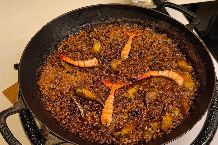 Premium Cooking Class in Designer Loft: Paella & Spanish Tapas