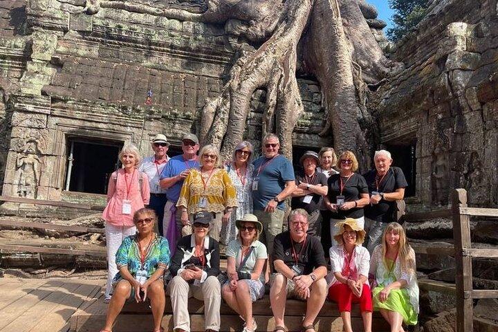 Angkor Wat Sunrise or Sunset Tour from Siem Reap with Guide