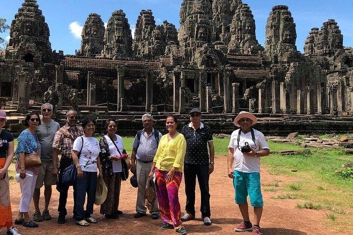 Angkor Wat Sunrise or Sunset Tour from Siem Reap with Guide