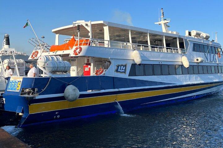 Ferry Transfers Between Naples and Sorrento