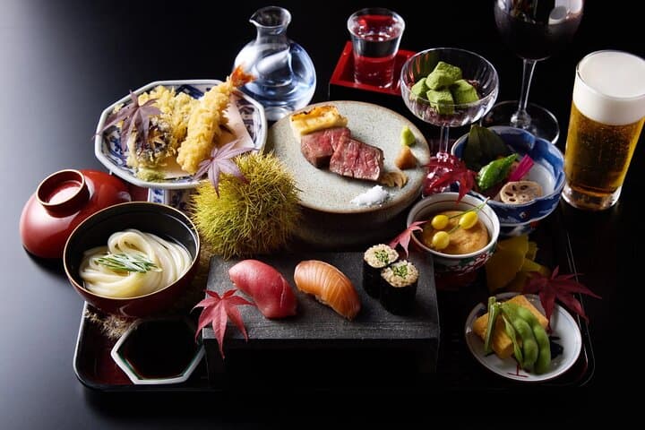 Tokyo Traditional Geisha Show and Japanese Food Experience