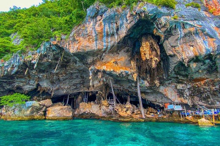 Phuket: Early Speedboat to Phi Phi, Bamboo, Snorkeling & Lunch